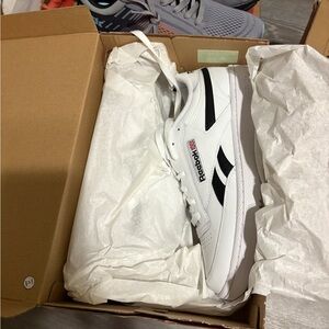 Reebok Men's Club C White and Black Sneakers Men 9